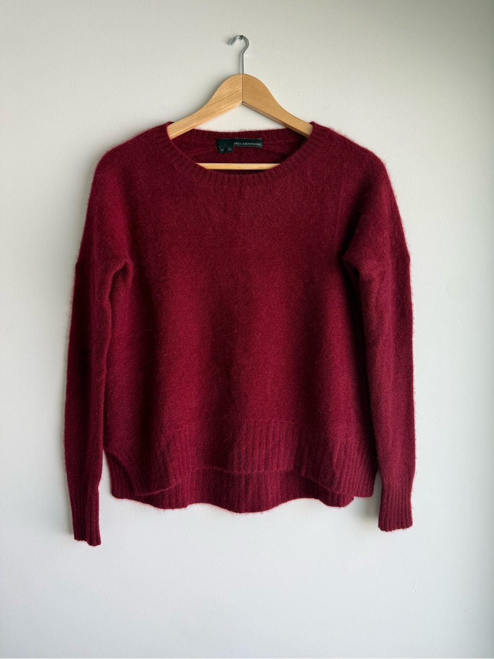 360Cashmere 100% Cashmere Sweater M Red Crewneck